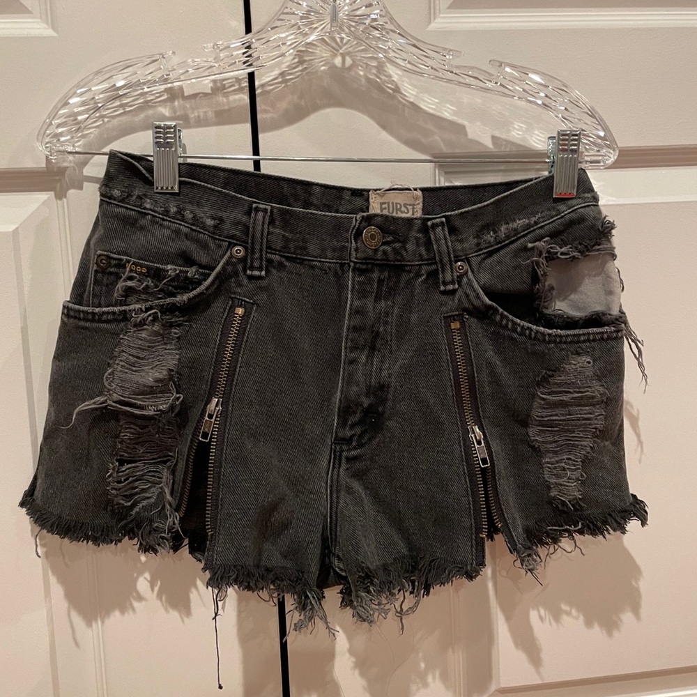 Black denim shorts with zippers